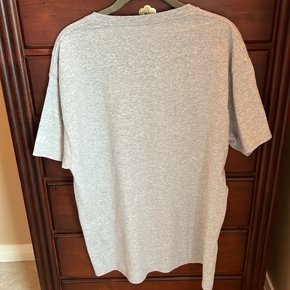 Washington State University Cougars Wave the Flag Grey Tee Shirt - Picture 2 of 5